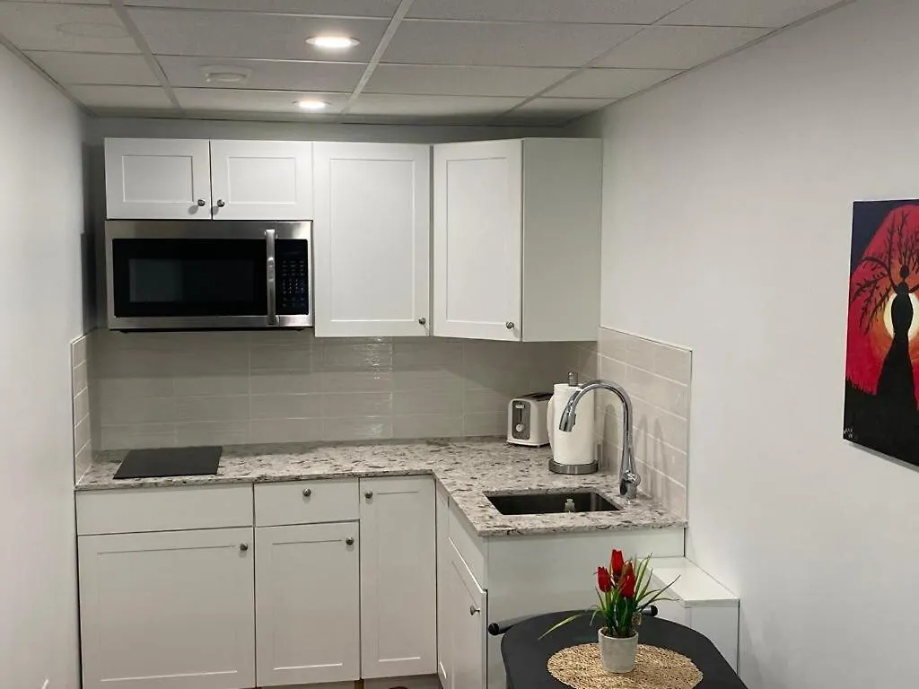 Luxury Two Bedrooms Winnipeg 0*,